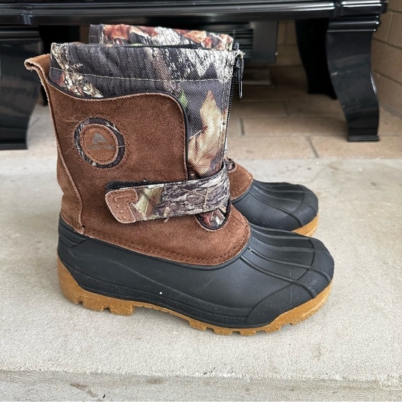 Ozark Trail Boys Camo and Brown Fully Lined Winter Boots Youth 3 - Picture 6 of 10